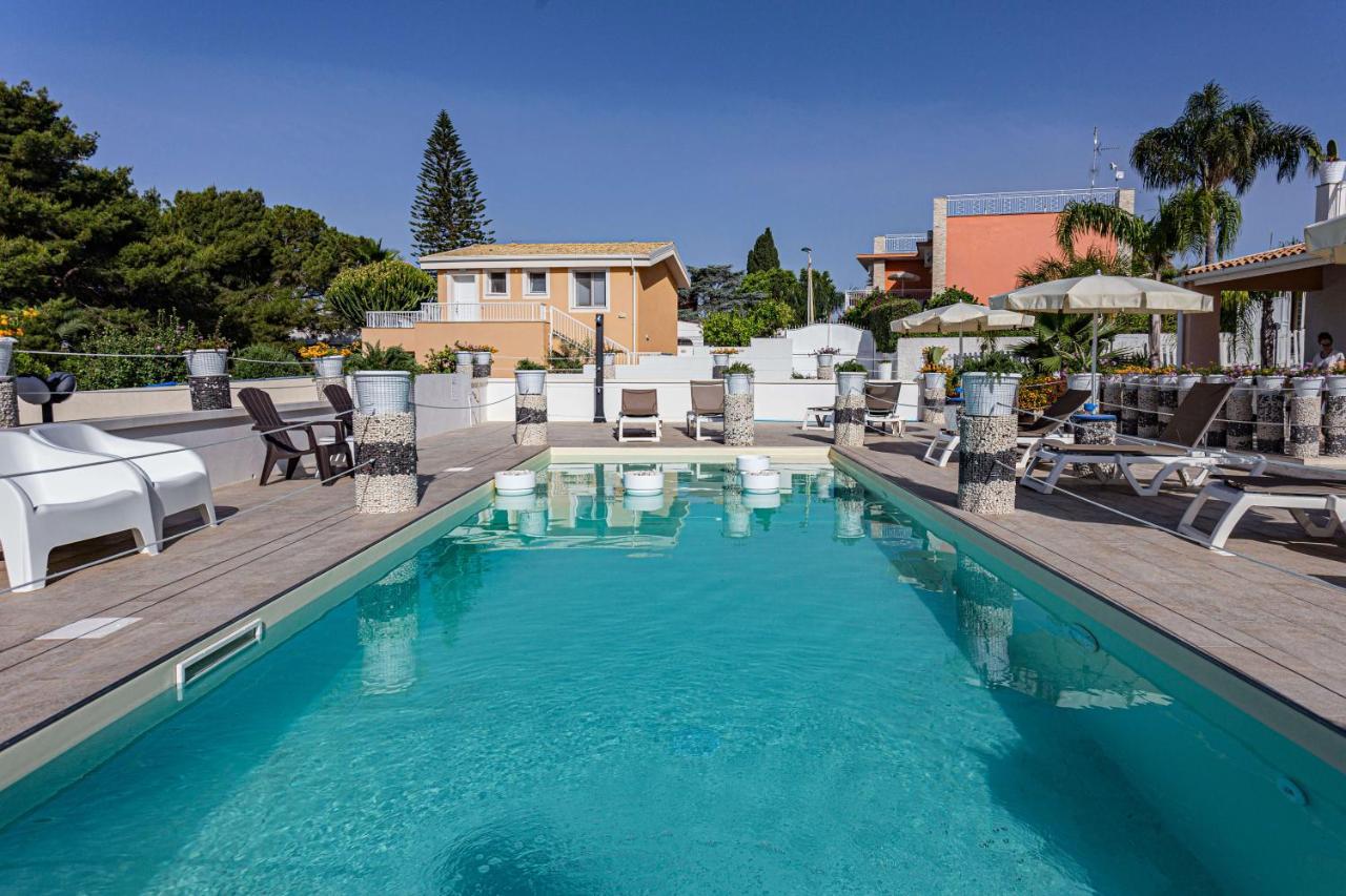 Aparthotel Stella Del Mare 4*