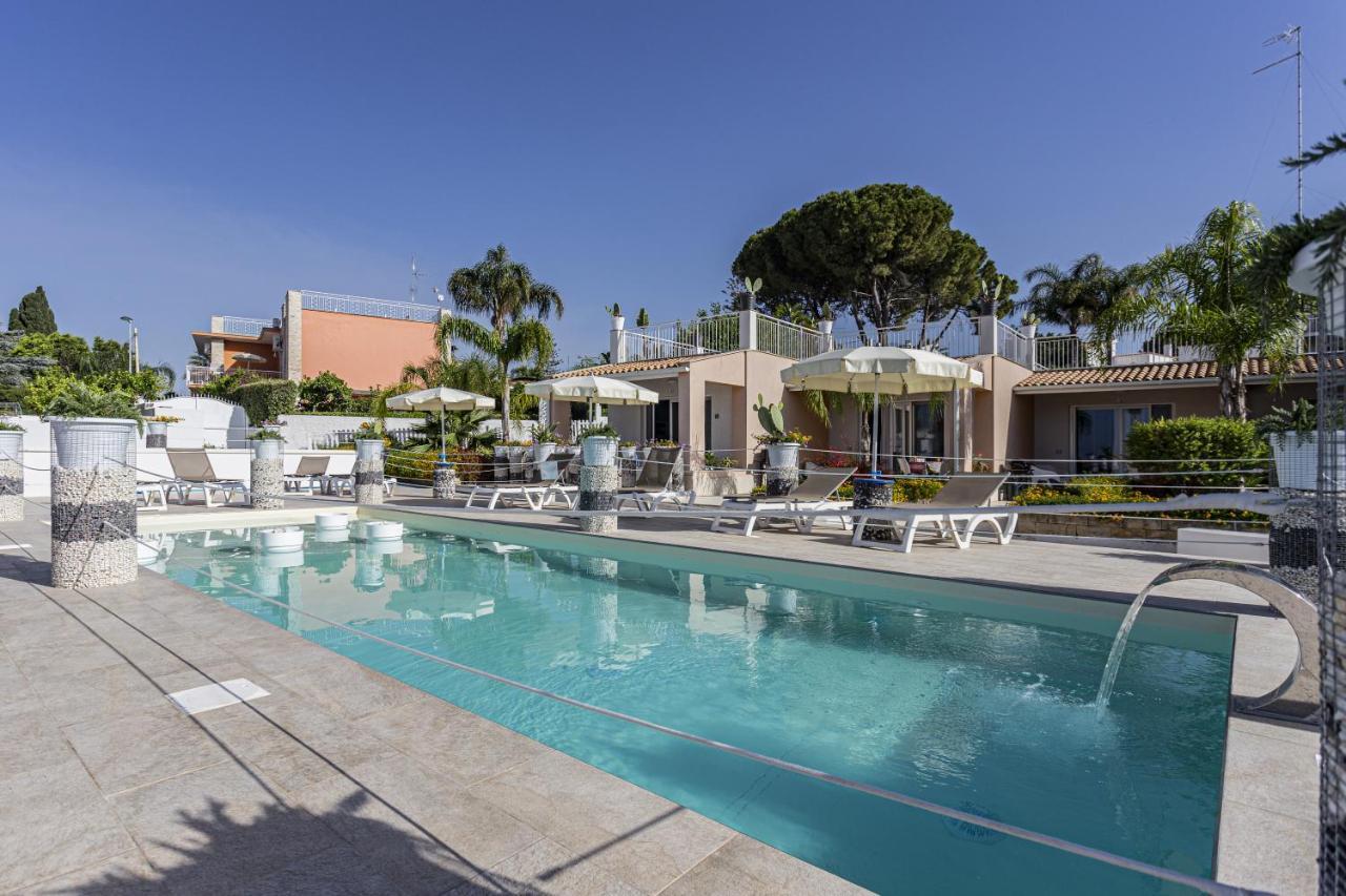 Stella Del Mare Aparthotel Fontane Bianche